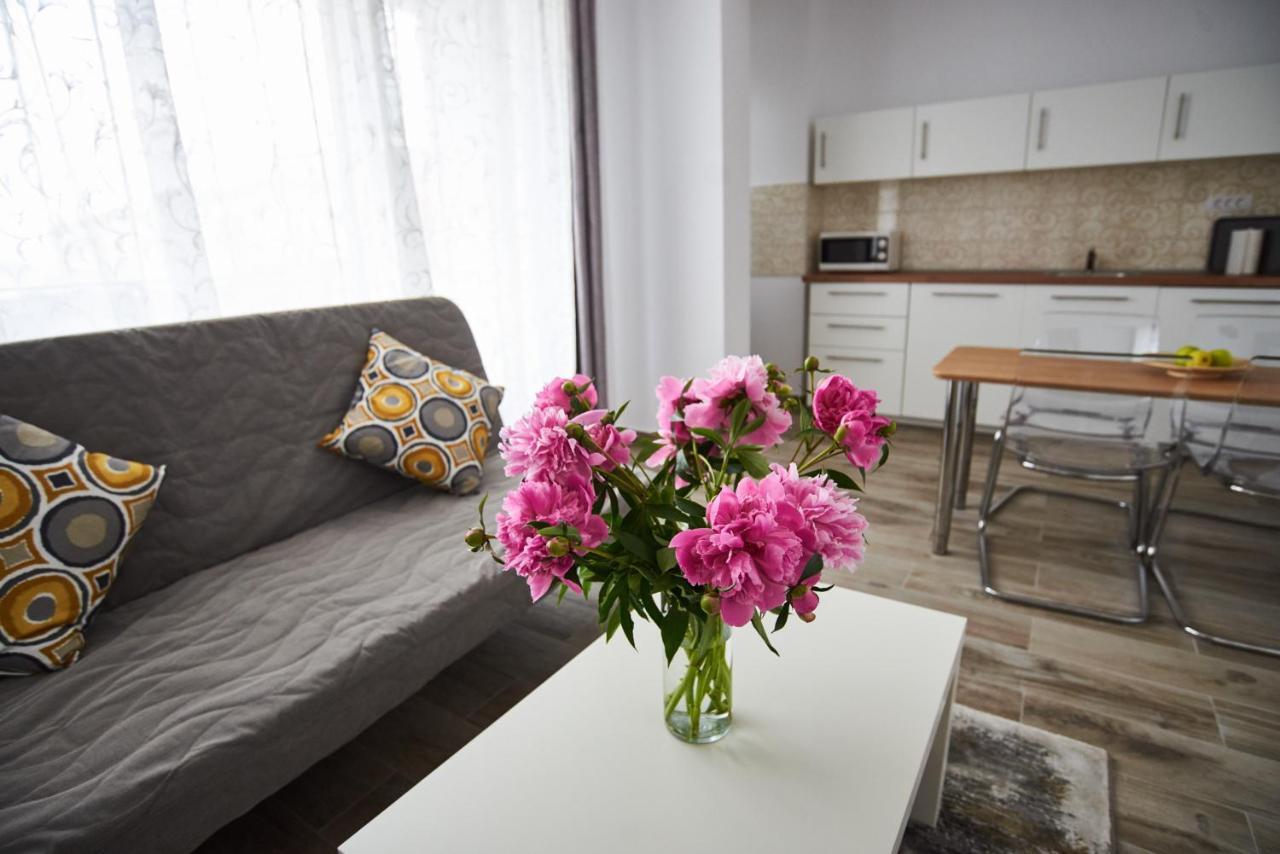 At Central Apartments 布加勒斯特 外观 照片