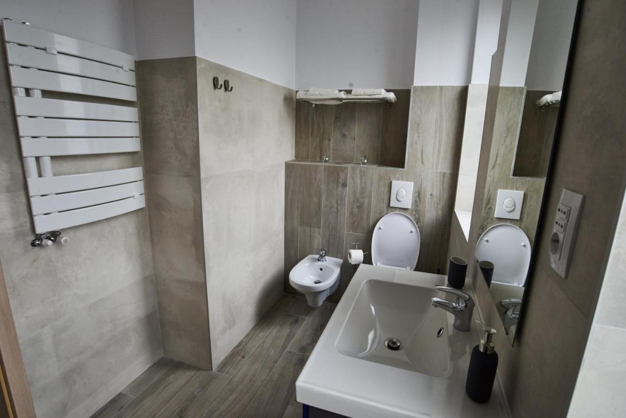 At Central Apartments 布加勒斯特 外观 照片