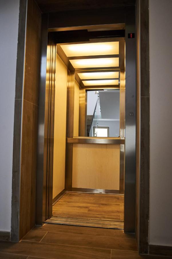 At Central Apartments 布加勒斯特 外观 照片
