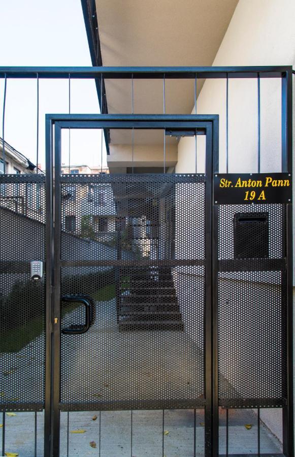 At Central Apartments 布加勒斯特 外观 照片
